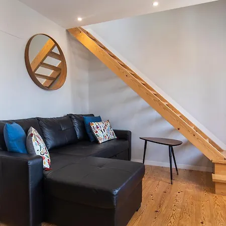 Graceful 2bdr Duplex By Lovelystay * Lissabon
