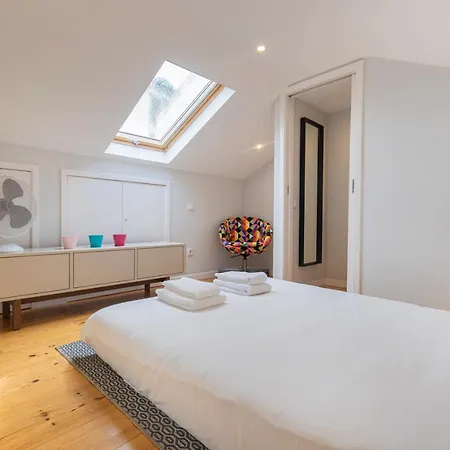 Graceful 2bdr Duplex By Lovelystay * Lissabon