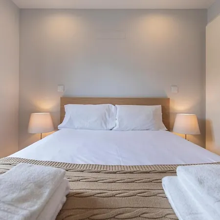 דירה Graceful 2bdr Duplex By Lovelystay